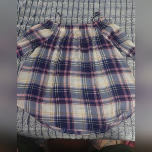 Love Streak Off the shoulder‎ plaid top 3x
